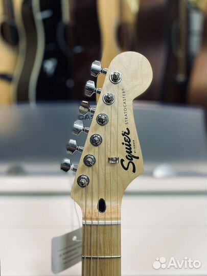 Гитара fender squier sonic strat 2 tone sunburst