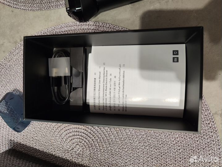 Бритва Xiaomi Mi 5-Blade electric shaver