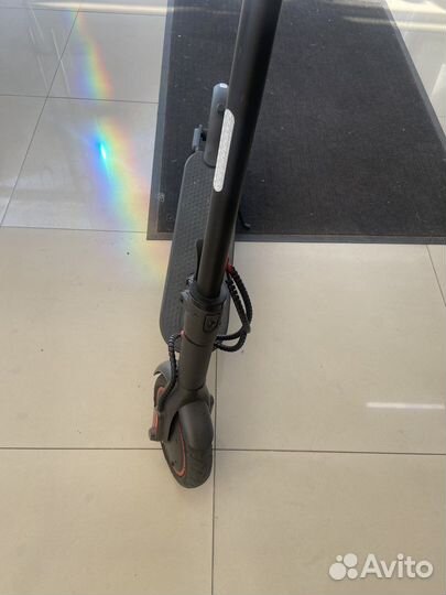 Электросамокат xiaomi m365 pro