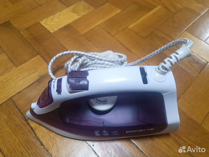Утюг Polaris