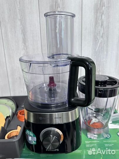 Кухонный комбайн Philips HR7530/10 Viva Collection