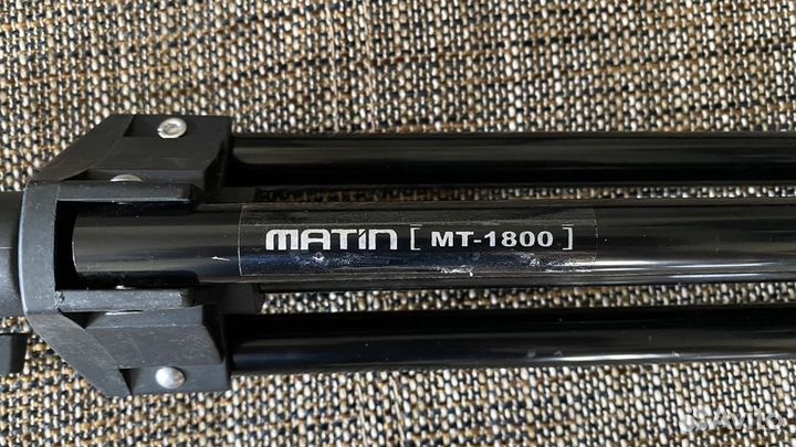 Стойка Matin MT-1800