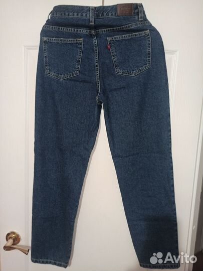 Джинсы для девушки