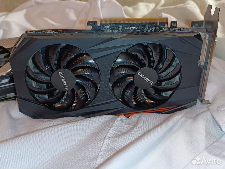 Видеокарта rx570 4gb