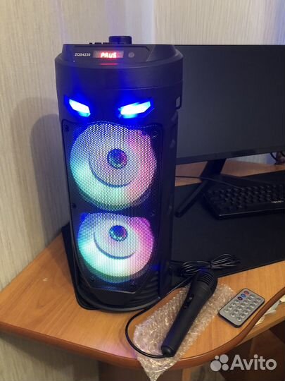 Музыкальная колонка портативная с караоке