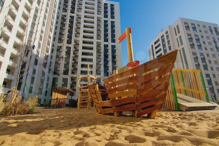 3-к. квартира, 82,8 м², 1/12 эт.