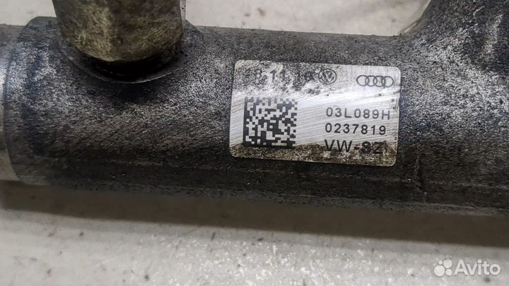 Рампа топливная Volkswagen Golf Plus, 2011