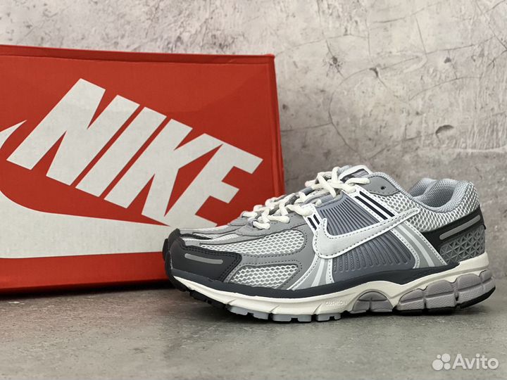 Кроссовки Nike Zoom Vomero 5 Grey