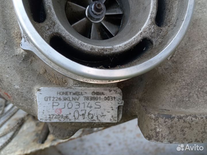 Турбина hino 300 узкая кабина