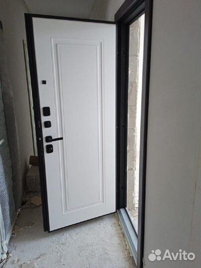 Входные двери для квартиры и дома