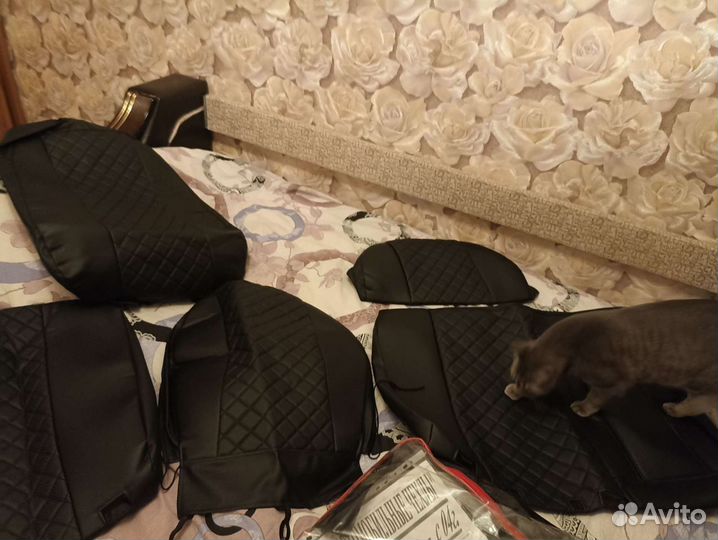 Чехлы на машину