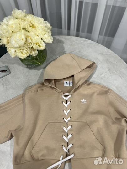 Толстовка adidas женская