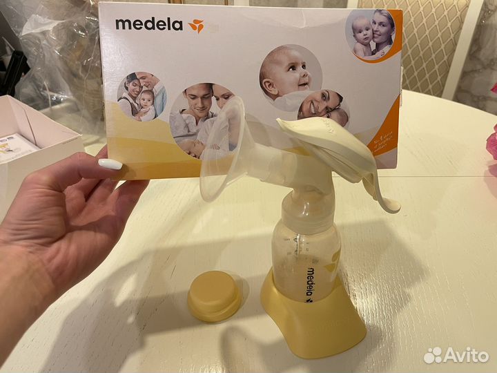 Молокоотсос medela ручной