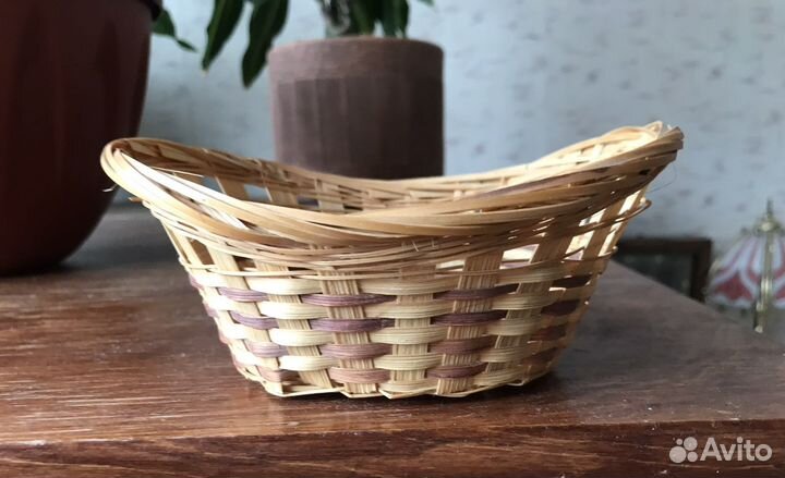 Корзина плетеная