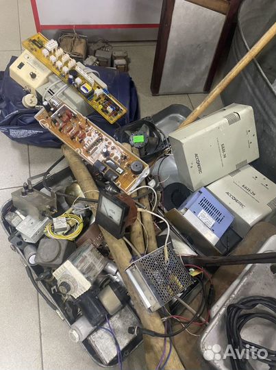 Плата.Антикварная лавка