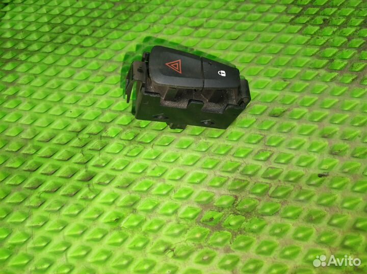 Блок кнопка аварийной сигнализации Renault Fluence