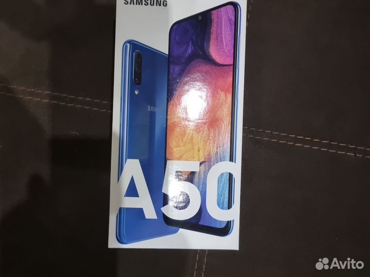 Samsung Galaxy A50, 6/64 ГБ