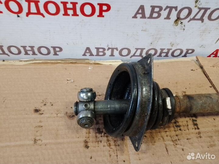 Полуось привод передний правый Renault Laguna 1.8