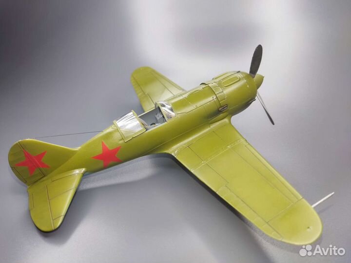 Модель самолета И-185