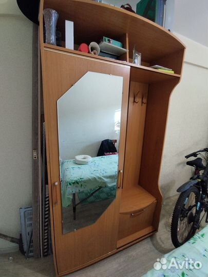Шкаф прихожая бу