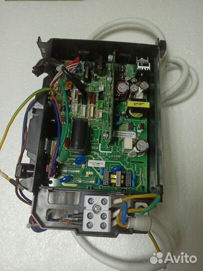 AVS-07urcsaa внутренний блок VRF-системы