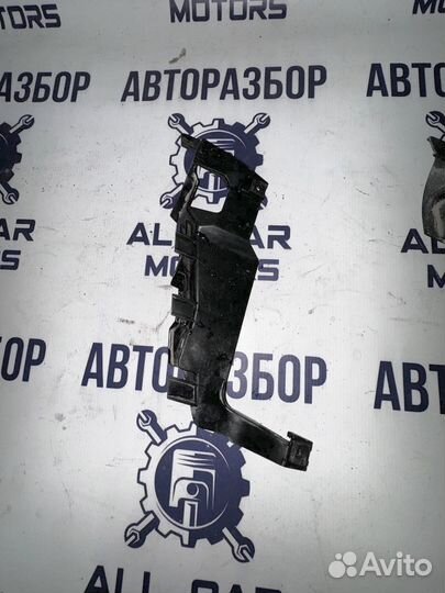 Кронштейны Фар BMW 5 E39 M52B20Tu