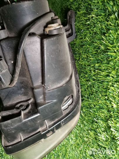 Фара передняя левая Kia Optima 2002-2005