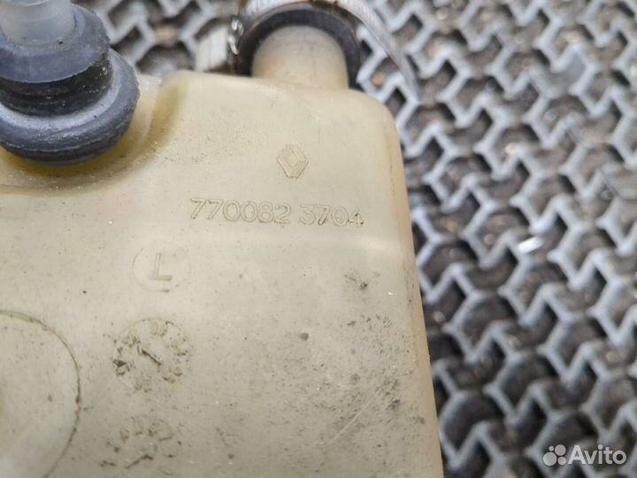 Бачок расширительный Renault Laguna, 1999