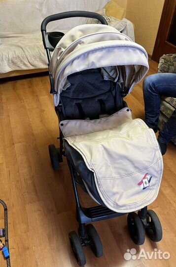 Прогулочная коляска