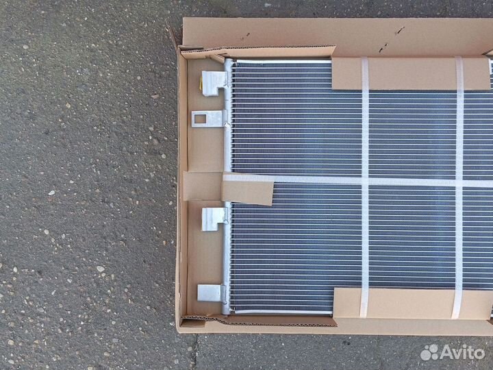 Радиатор кондиционера mercedes 117 247 177