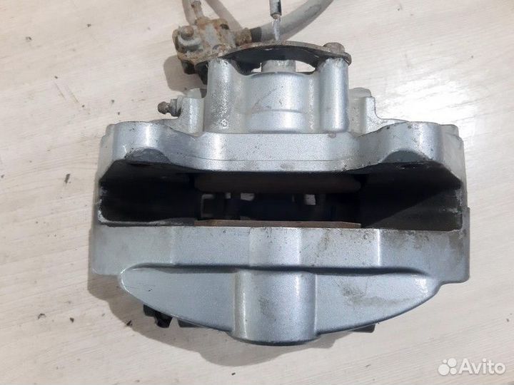 Суппорт задний правый Infiniti FX50 S51 с2008-2013