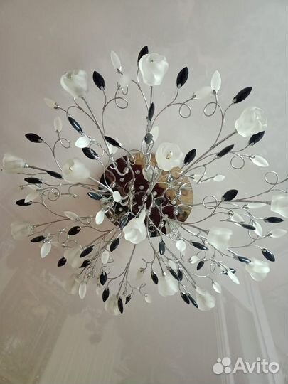 Люстра потолочная