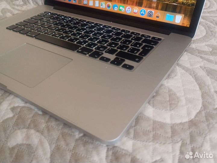 MacBook pro 15 2015 и 2013 год