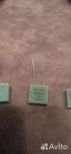 Конденсатор к71-7в