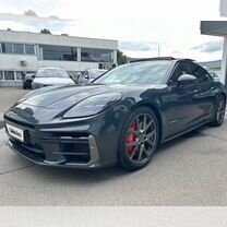 Porsche Panamera Turbo 4.0 AMT, 2024, 100 км, с пробегом, цена 28 800 000 руб.