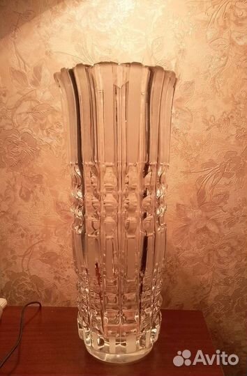 Хрустальная ваза