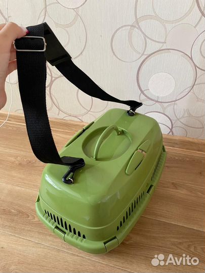 Переноска для животных пластиковая