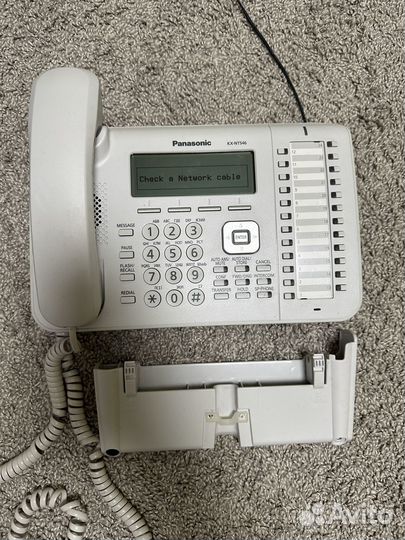Системный IP-телефон Panasonic KX-NT546RU белые
