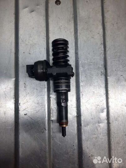 Форсунка Volkswagen Bora 1.9 2004