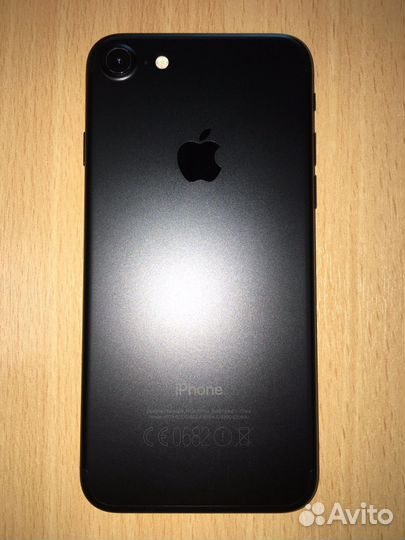 Телефон iPhone 7 128gb