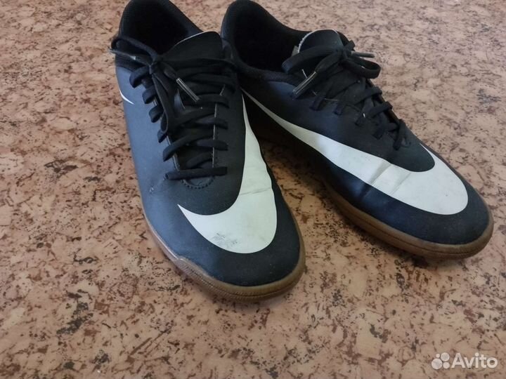 Бутсы для зала nike