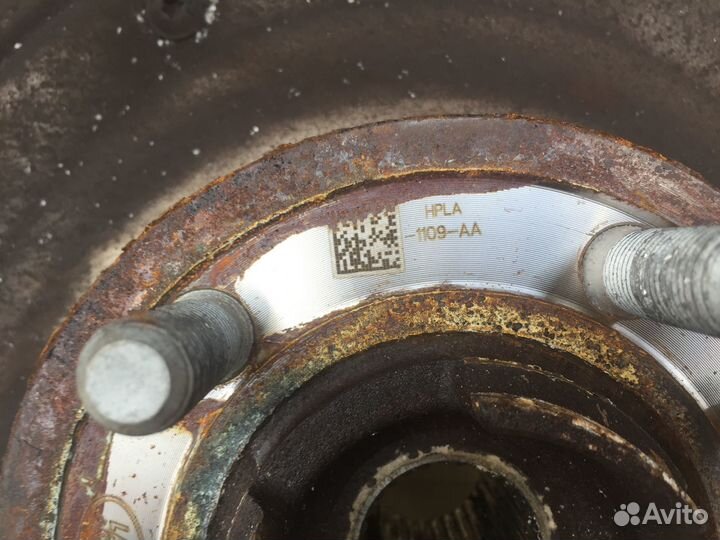 Кулак поворотный задний левый Land Rover Sport 2 р