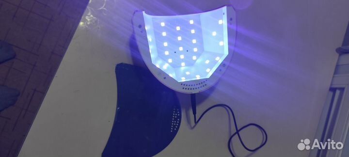 Лампа для сушки гель-лака