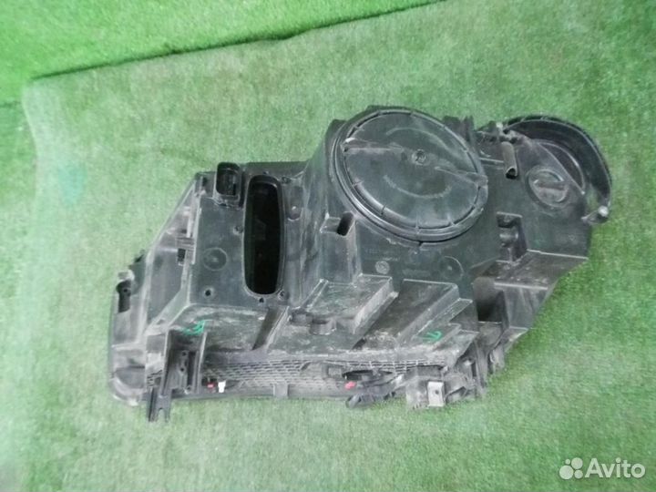 Фара правая BMW X5