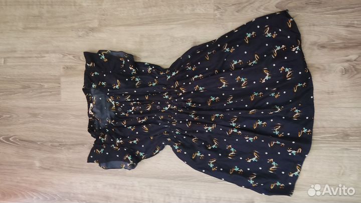 Темно синее платье