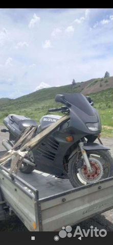 Suzuki RF 400 в разбор