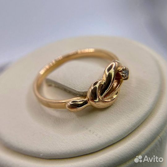 Золотое кольцо 585 пробы золото (Лазо)