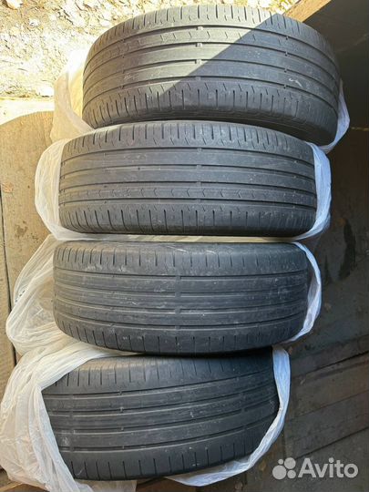 Continental ContiPremiumContact 5 225/60 R17