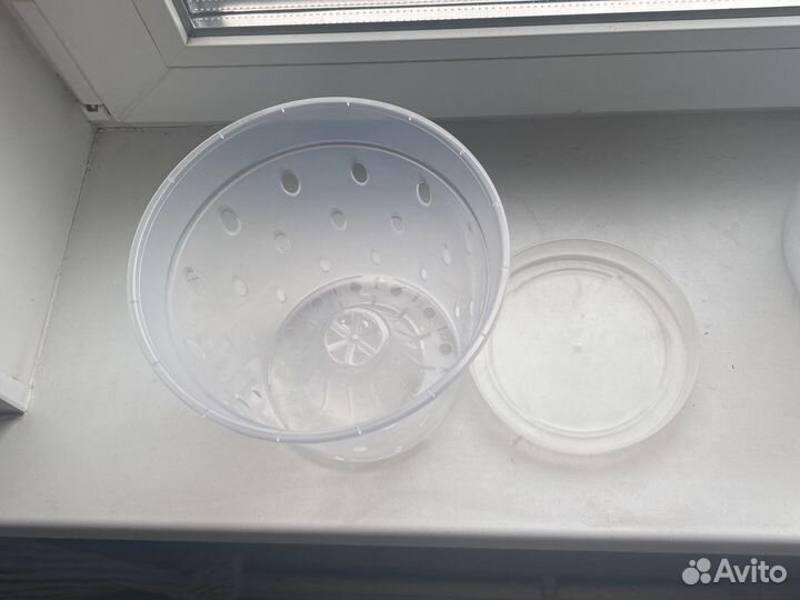 Горшок для орхидеи с дренажными отверстиями