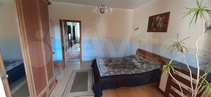 2-к. квартира, 74 м², 1/6 эт.